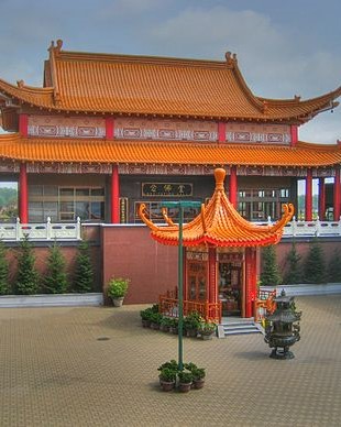 Ling Yen Mountain Temple